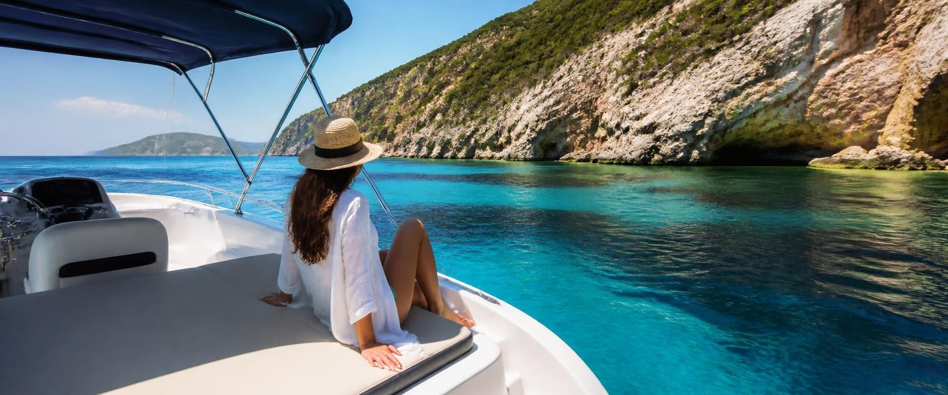 Scoprire i Servizi Offerti da una Gita in Barca a Ponza