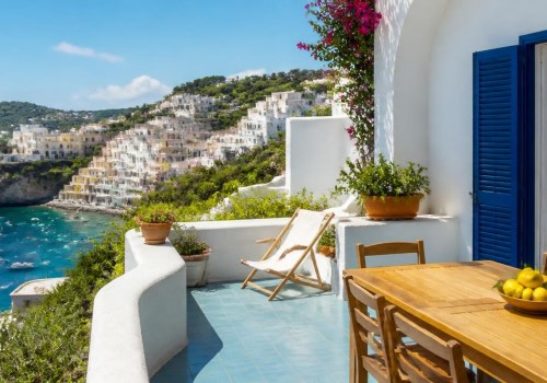 Appartamenti a Ponza: La Guida Completa per Affittare e Goderti la Tua Vacanza sull'Isola