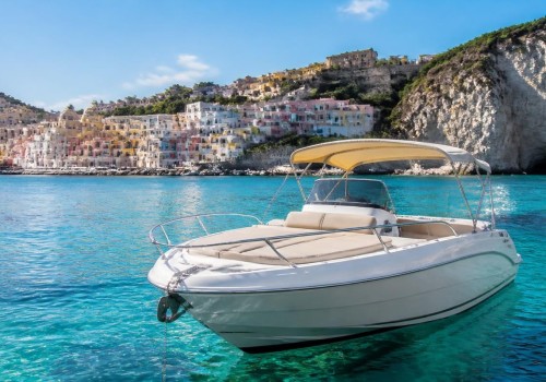 Scoprire le opzioni di noleggio barche per una gita a Ponza