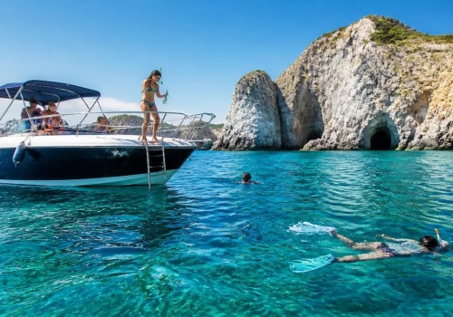 Scoprire Ponza: Tour in Barca con Immersioni e Avventure Marine